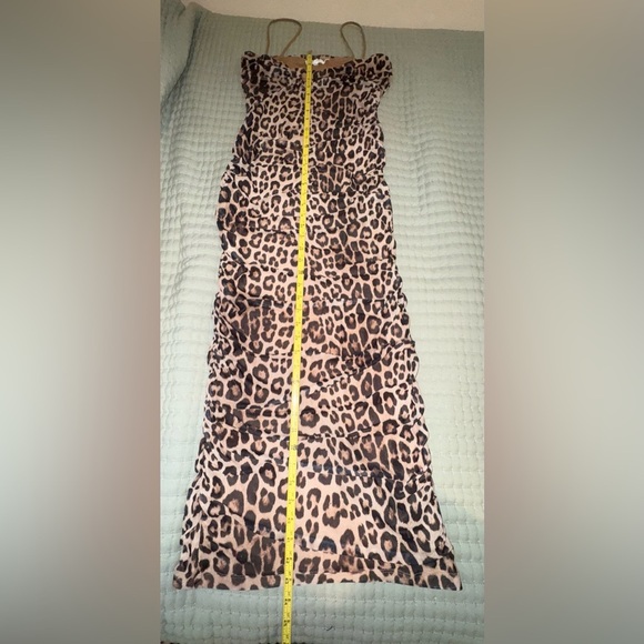 Good American Leopard Print rouged Dress. Size 5 Junior. EUC. - Picture 6 of 11